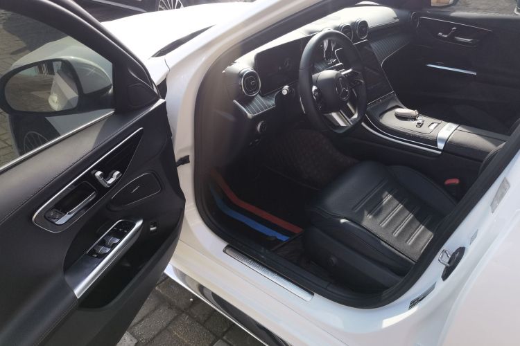 奔驰C级 2022款 改款 C 200 L 运动版中控内饰20