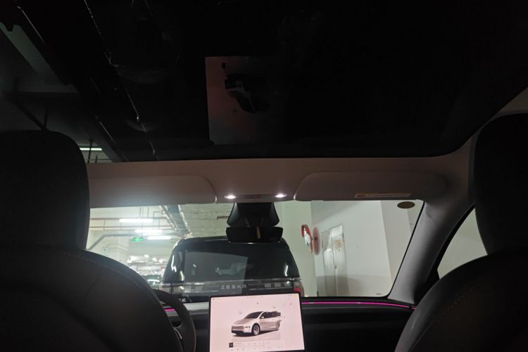 特斯拉 Model Y 2025款 长续航全轮驱动 首发版局部细节22