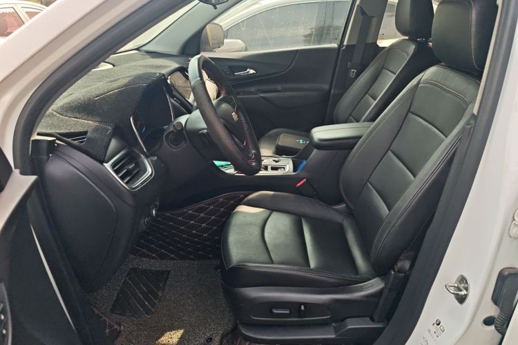 雪佛兰 探界者 2017款 535T 自动驭界版中控内饰19