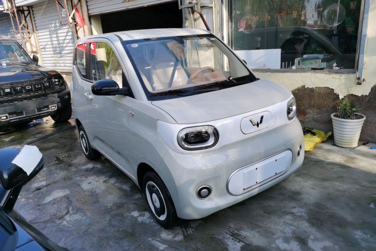 五菱汽车 宏光MINIEV 2024款 第三代 215km 青春版车身外观3