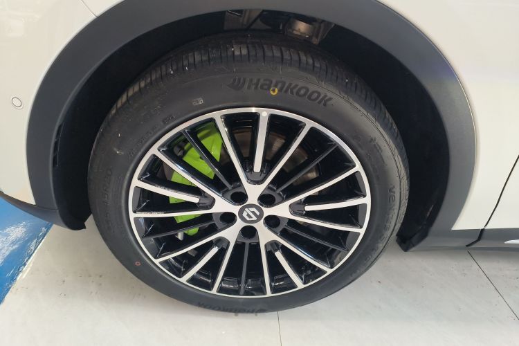 零跑汽车 零跑C11 2026款 增程 300激光雷达智尊版车身外观6007