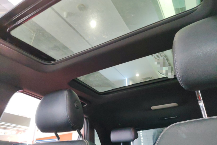 奔驰B级 2018款 B 200 时尚型局部细节22