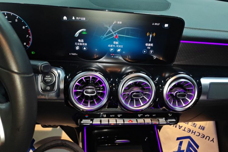 奔驰GLB 2021款 GLB 200 动感型局部细节16