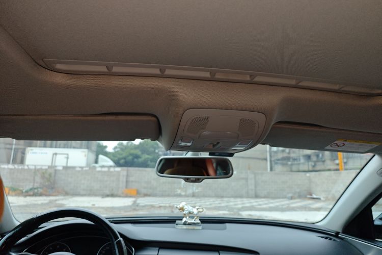 奥迪A6L 2016款 45 TFSI quattro 运动型中控内饰22