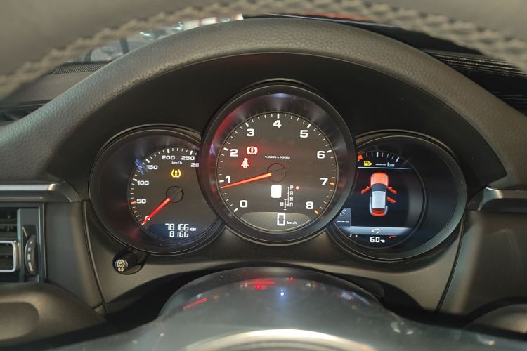 保时捷 2018款 Macan 2.0T中控内饰14