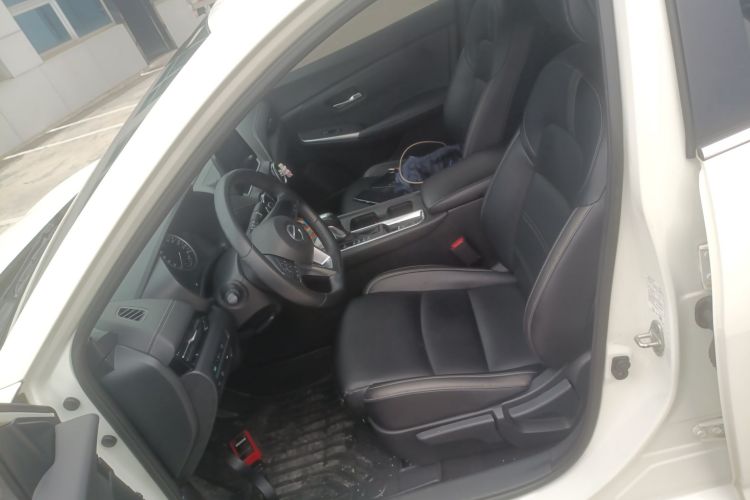 日产 轩逸 2022款 1.6L XL CVT悦享版中控内饰19