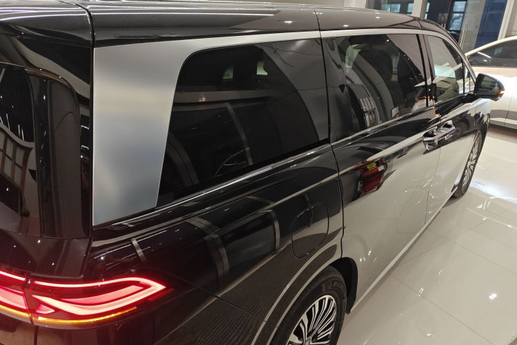 比亚迪 夏 2025款 DM-i 1.5T 180km 超越型车身外观6005