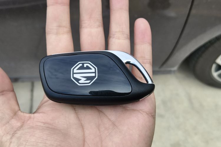 名爵 MG5 2025款 300TGI 全球旗舰版中控内饰11