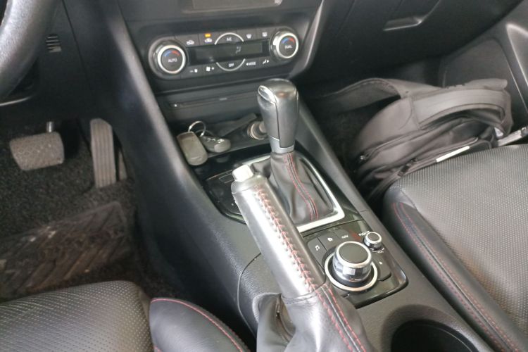 马自达3 昂克赛拉 2014款 两厢 2.0L 自动旗舰型局部细节18