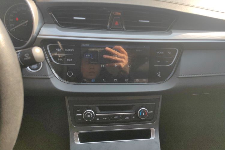 吉利汽车 帝豪 2020款 1.5L 手动豪华型中控内饰16