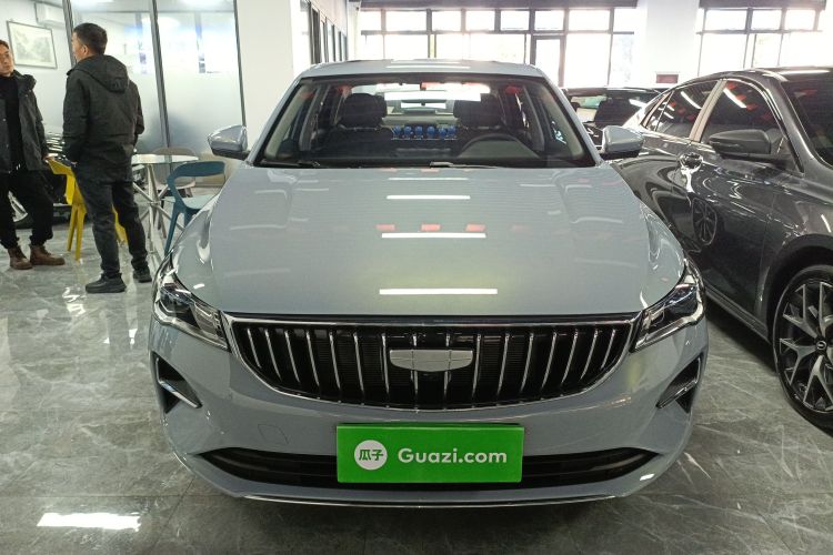 吉利汽车 帝豪 2025款 第4代 1.5L CVT尊贵型车身外观2