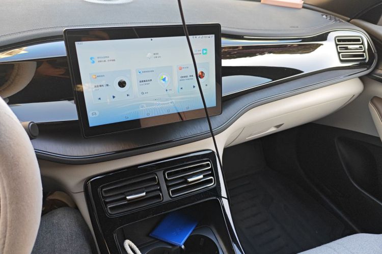 比亚迪 秦PLUS 2024款 荣耀版 DM-i 55KM领先型中控内饰16