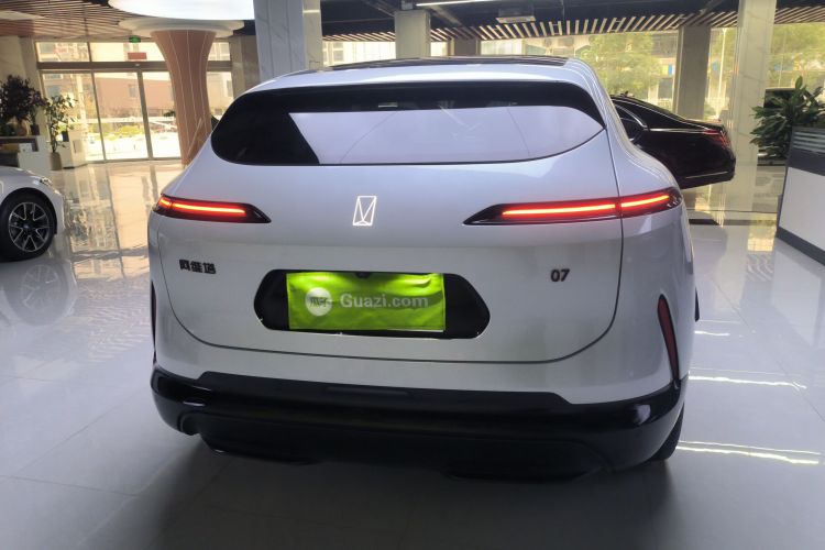 阿维塔07 2024款 Pro+纯电版车身外观6