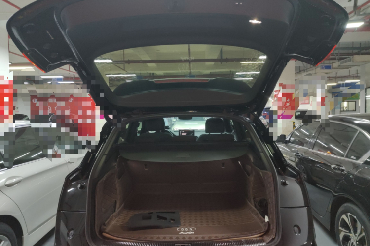 奥迪Q5L 2024款 40 TFSI 豪华动感型局部细节23