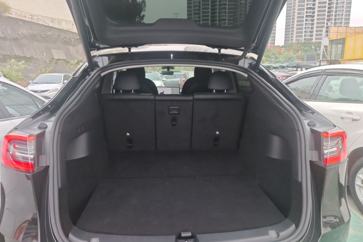 特斯拉 Model Y 2021款 长续航全轮驱动版机舱底盘23