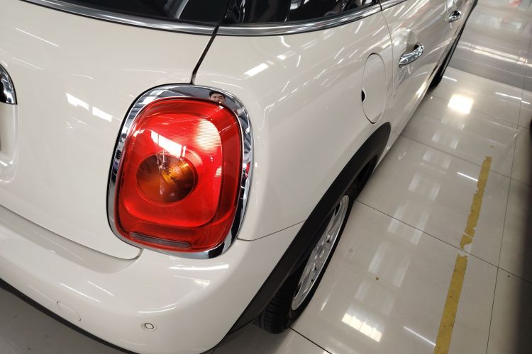 MINI 2015款 1.2T ONE 五门版车身外观6006