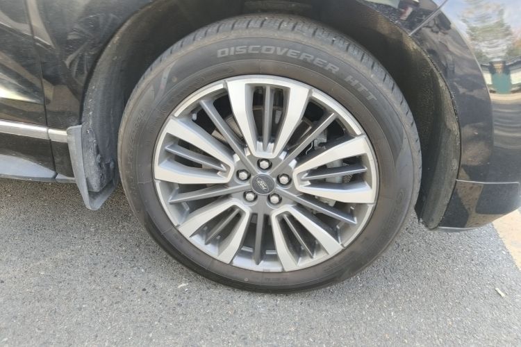 福特 锐界 2021款 PLUS EcoBoost 245 两驱豪锐型 7座车身外观10