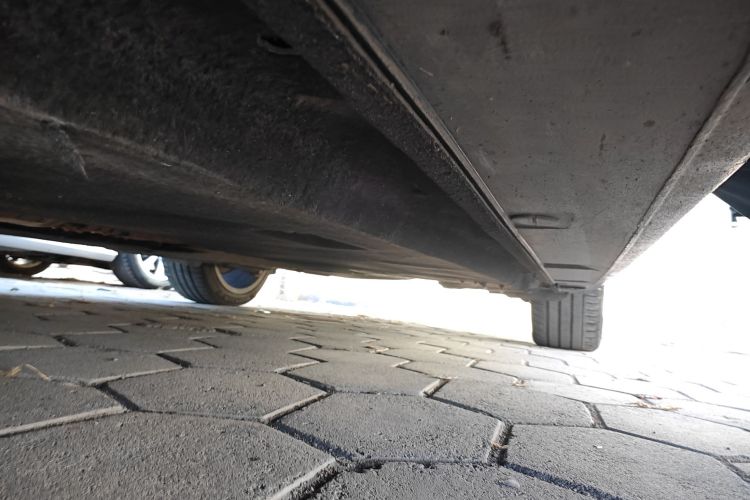 奥迪A6L 2018款 30周年年型 45 TFSI quattro 运动型局部细节9001