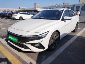 现代 伊兰特 2023款 1.5L CVT GLX精英版
