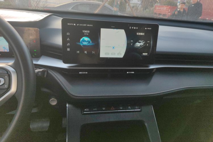 哈弗H6 2022款 第三代 1.5T DHT局部细节16