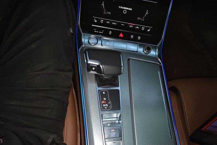 奥迪A7 2019款 55 TFSI quattro 动感型局部细节18