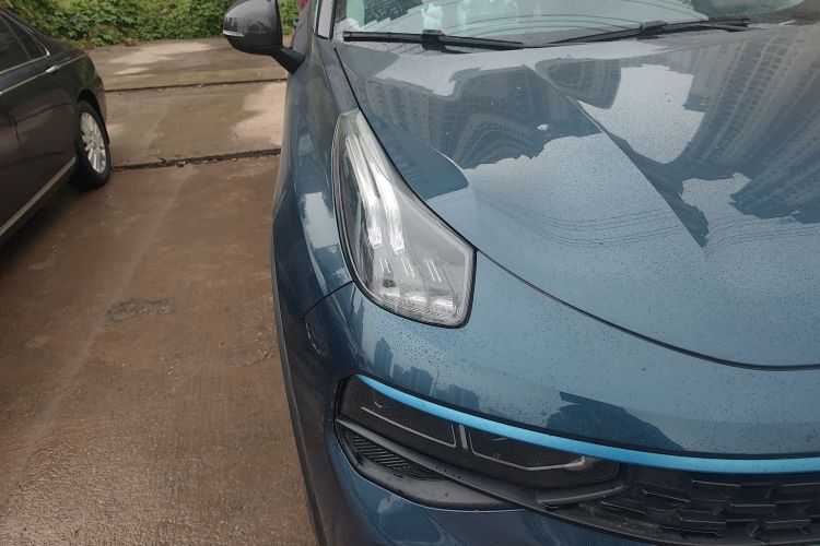 领克01 2021款 2.0TD 两驱型Pro车身外观8