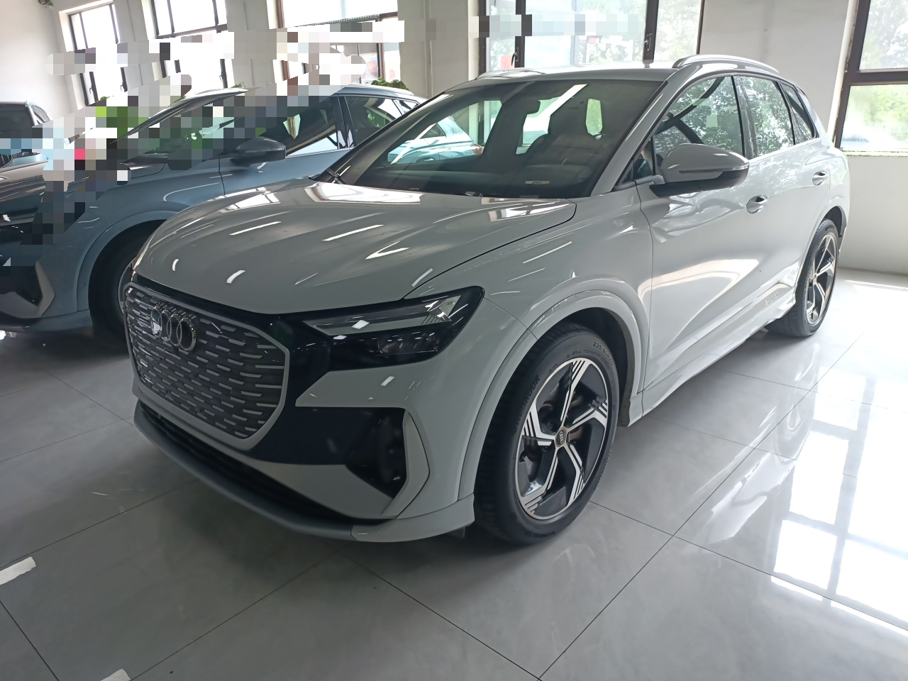 奥迪Q4 e-tron 2024款 40 e-tron 创境版