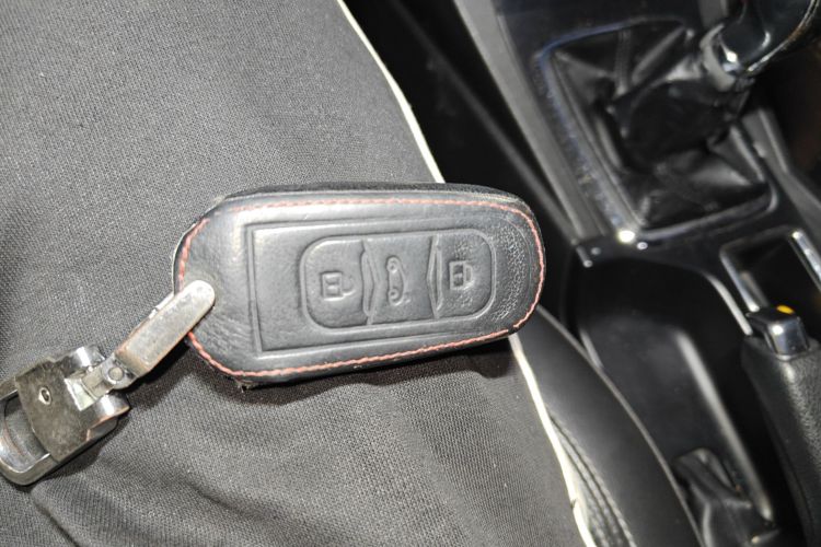 吉利汽车 帝豪 2017款 三厢百万款 1.5L 手动向上版中控内饰11