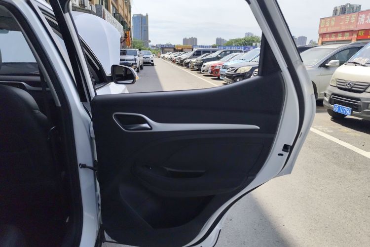 名爵ZS 2018款 1.5L 手动舒适版 国V中控内饰7006