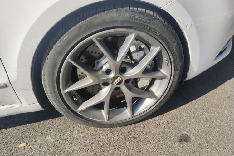 斯柯达 速尊 2014款 2.0TSI L&K限量版车身外观10