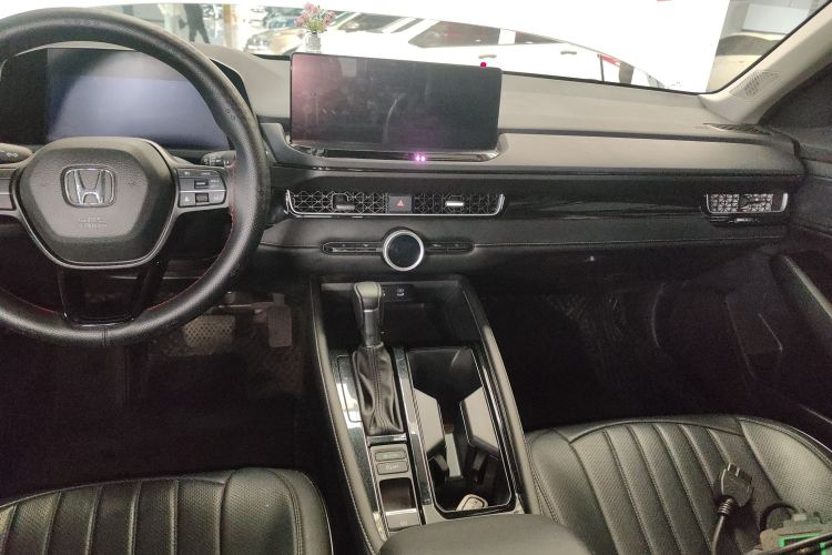 本田 英仕派 2023款 260TURBO 精致版中控内饰16