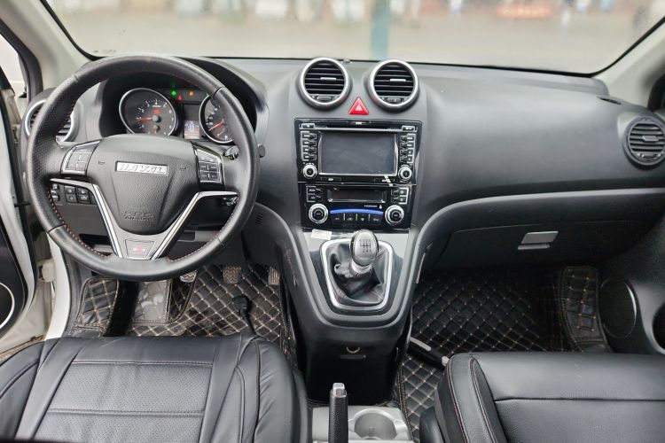 哈弗H6 2015款 升级版 1.5T 手动两驱精英型中控内饰12