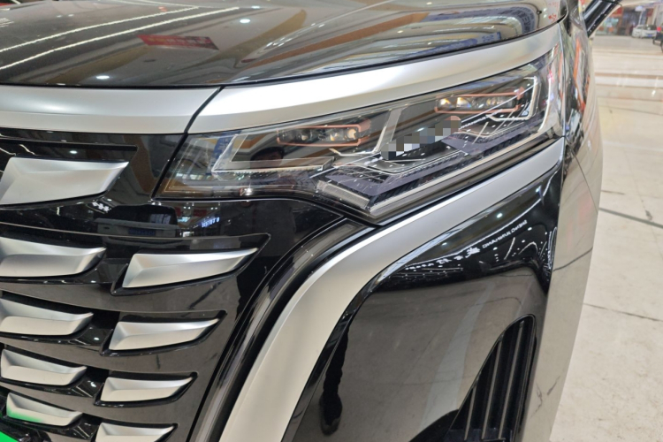 腾势D9 2024款 DM-i 980 四驱尊荣型局部细节36