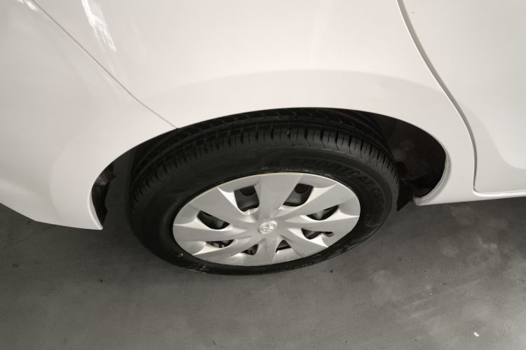 丰田 威驰FS 2017款 1.5L CVT锋驰版车身外观6008