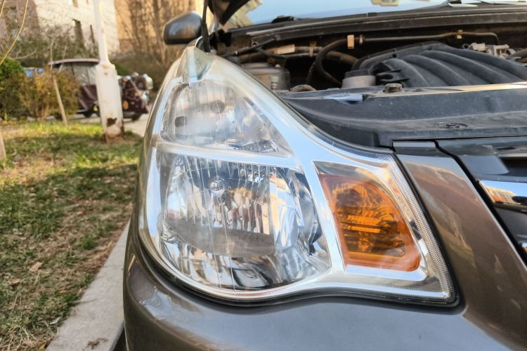 日产 轩逸 2012款 经典 1.6XE 手动舒适版车身外观6006