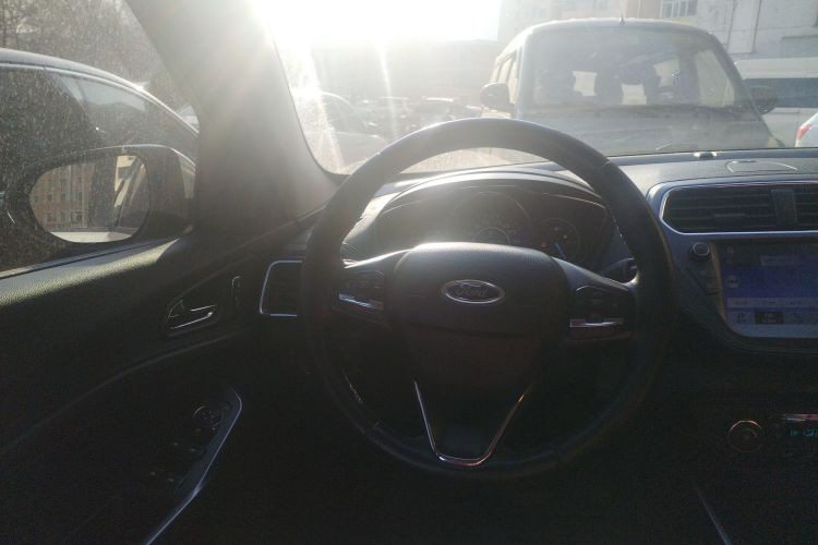 福特 福睿斯 2019款 改款 1.5L 自动悦享型 国VI局部细节13