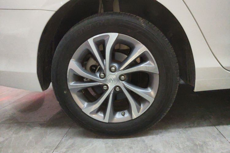 别克 威朗 2023款 Pro 乐享版车身外观6008