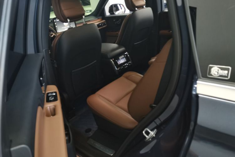 林肯 飞行家 2022款 3.0T V6 四驱尊雅版中控内饰21