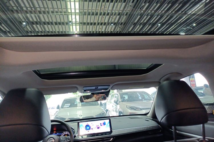 日产 天籁 2022款 2.0L XL-TLS 悦享版中控内饰22