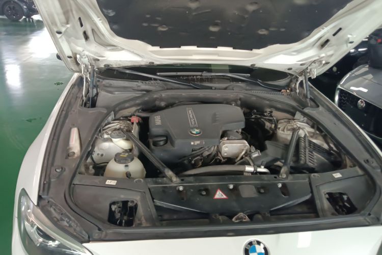 宝马5系 2014款 520Li 典雅型局部细节24