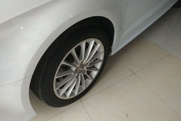 奥迪A3 2018款 30周年年型 Sportback 35 TFSI 时尚型车身外观6007