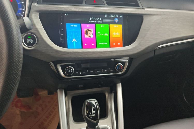 吉利汽车 远景X3 2017款 1.5L 自动尊贵型中控内饰16
