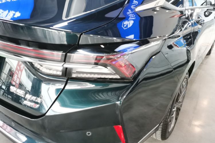 东风风神 奕炫MAX 2023款 1.5T 超能型爸版车身外观9