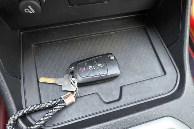 长城 金刚炮 2023款 2.0T自动汽油两驱精英型平箱GW4C20C中控内饰7001