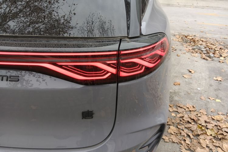 比亚迪 唐新能源 2025款 DM-i 115KM 云辇旗舰型车身外观6006