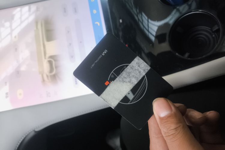 智己汽车 智己LS7 2023款 90kWh Elite后驱版中控内饰7001