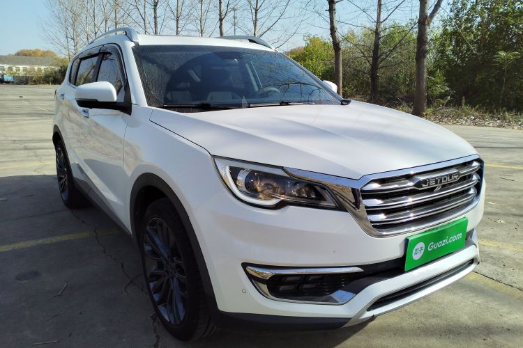 捷途X70 2020款 1.5T 手动智行版 7座车身外观3