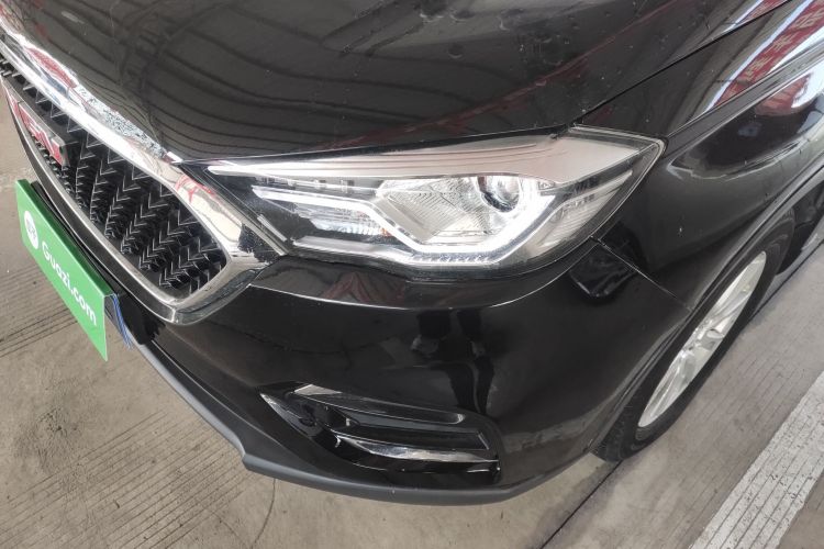 中国重汽VGV VGV U70 2020款 1.5T 手动舒适版 7座局部细节36