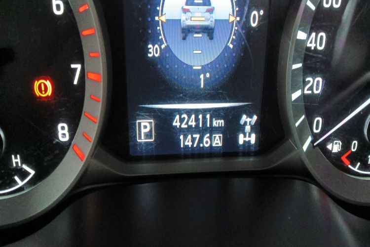 日产 途达 2020款 2.5L XV 4WD 自动四驱旗舰版中控内饰15