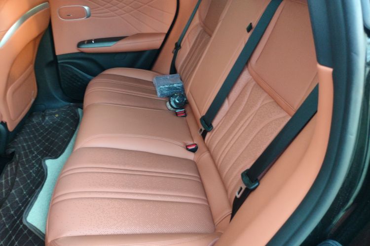 深蓝汽车 深蓝S07 2025款 215Max 深蓝智驾AD PRO增程版中控内饰21